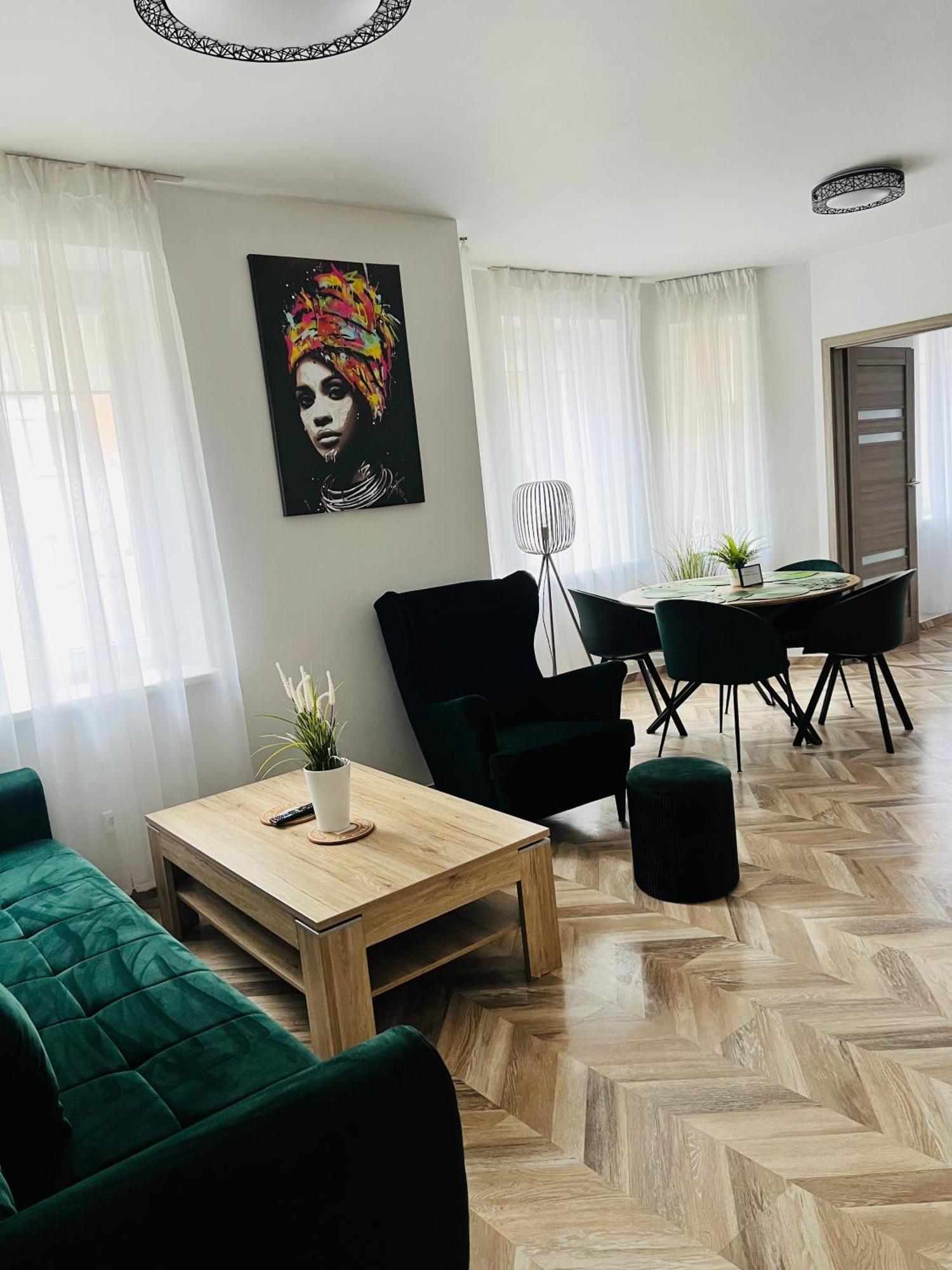Apartamentai Turistams クライペダ エクステリア 写真